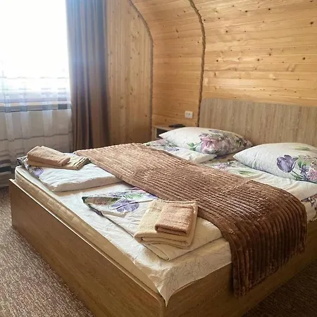 Home Hytte Polyanitsa Popovichevskaya